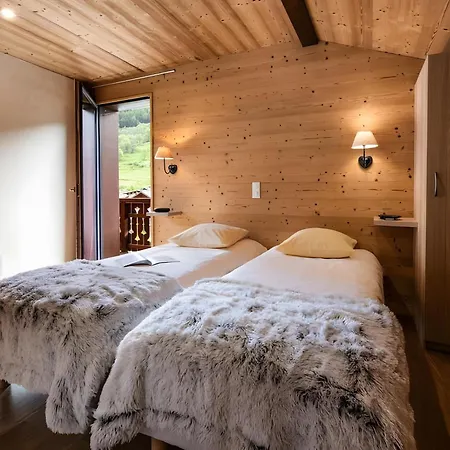 Snow Pearl Chalet